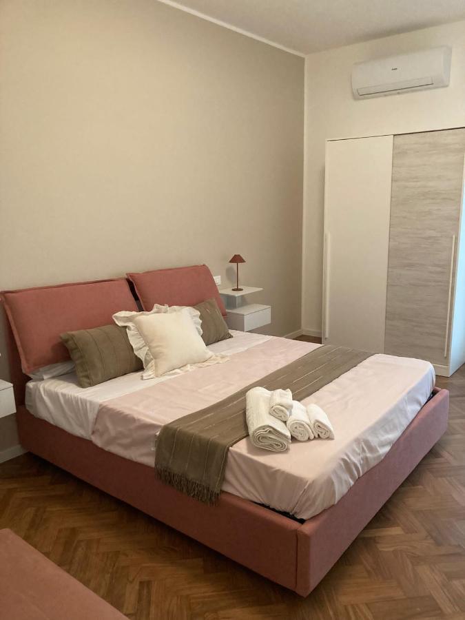 Case Vacanze Monroe 1 Παλέρμο Εξωτερικό φωτογραφία